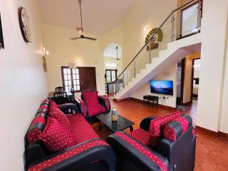 Sana Villa & Resort Anjuna Beach Goa - 2