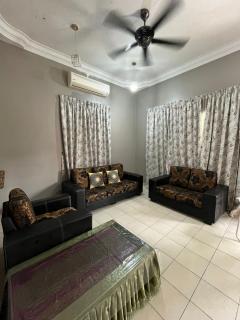 Kota Puteri Vibe Kampung Homestay - 6