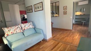 Appartement mignon calme douillet ascenseur clim étage élevé proche parking et toutes commodités au coeur du Toulon historique - 5