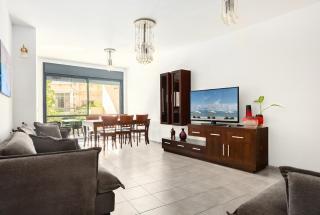 Modern City Apartment by Sea N' Rent - 0