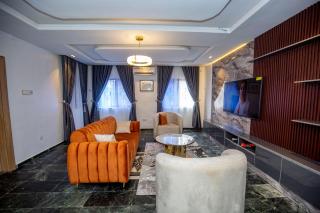 Crystal Apartment - 3