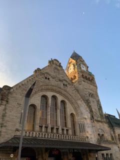 Au petit cœur Messin chaleureux T2 entièrement rénové - 8