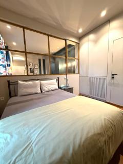 Cosy, Athens core fully renovated apartment - 6