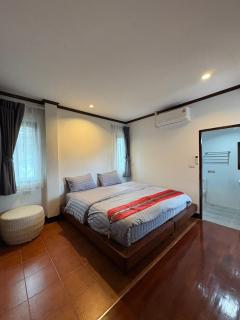 Proud Chiang Mai Poshtel - 5