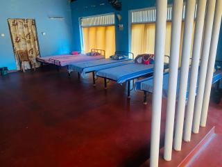 Ceylon Grand Airport Tourist Accommodation - 4