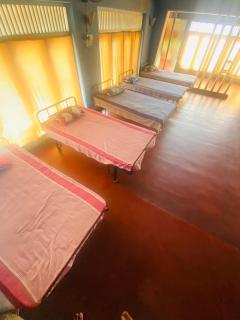 Ceylon Grand Airport Tourist Accommodation - 3