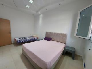 Rez-de-chaussée garage wifigzz de ville - 1