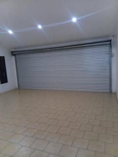 Large 4 Bedroom 7 Bed Villa in Sonaisali Rd, Nadi - 4