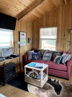 Romantic and Rustic Cabin Rental for Couples in Bitterroot Valley, Montana - 4