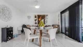 The Luxe Waterfront - 1