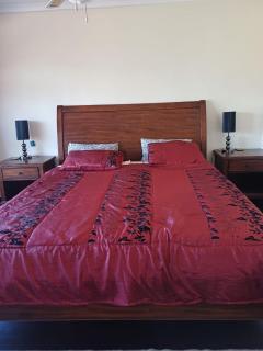 Kleine Villa mit Pool und freie Sicht auf die Berge - 9