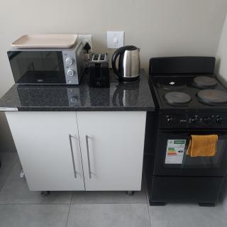 Cozy Livin - Bachelor - 8