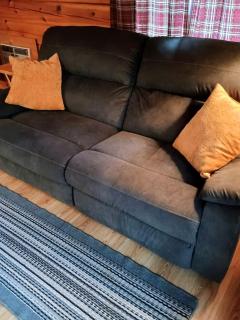 Romantic Cabin Rental for Two with a Private Hot Tub near St. Louis, Missouri - 5