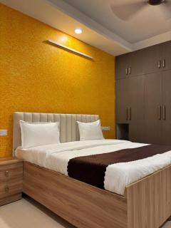 Limewood Signature - Millennium City Centre - Gurgaon - 3