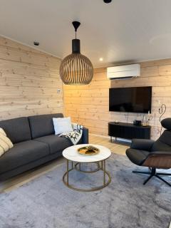 Modern VillaJoenhelmi with jacuzzi and sauna - 8