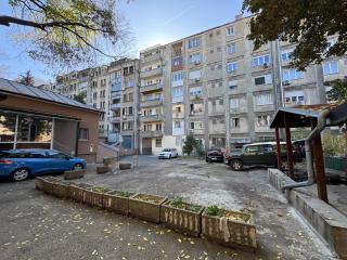 Anywhere on Foot - Free Parking - 7