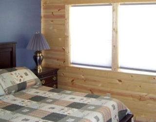 Two-Story Log Cabin Rental with a Hot Tub near Upper Meramec River, Missouri - 8