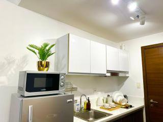 City Comfort Staycation 1BR Air Residences Makati - 8