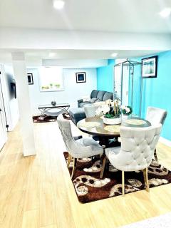 Modern 2BR suite Kitchen Workspace Laundry - 9