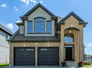 Modern 2BR suite Kitchen Workspace Laundry - 6