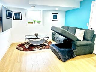 Modern 2BR suite Kitchen Workspace Laundry - 3