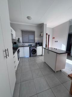 36 Villa Pirogue - Home away from home - 8