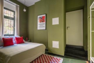 Stylish Apartment in Kreuzberg - 2