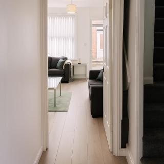 Pitchside House - sleeps 4 - 9