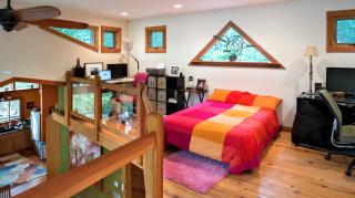 Luxury Mountain Cabin Rental on Rockfish Gap River near Charlottesville, Virginia - 9