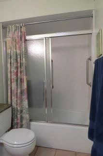 Rustic Cabin Rental with a Wood-Burning Stove near Meramec State Park, Missouri - 8