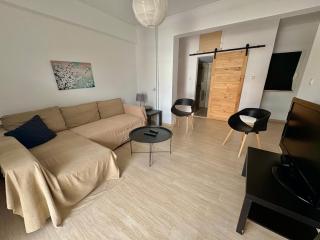 55sm apartment Voula 4pax - 8