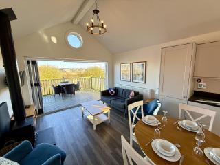 Lake and Tide Lodge - 7