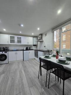 3BD Kings Cross & St Pancras Cozy Flat - 4