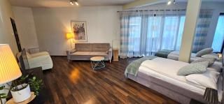 NEW Apartamenty Arkadia, VisitWarsaw Apartments - 9