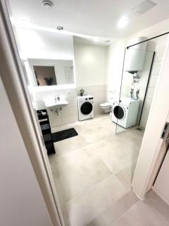 BIG New 7Rooms City Center APARTMENTS and Suites - Berlín - 5