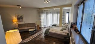 NEW Apartamenty Arkadia, VisitWarsaw Apartments - 8