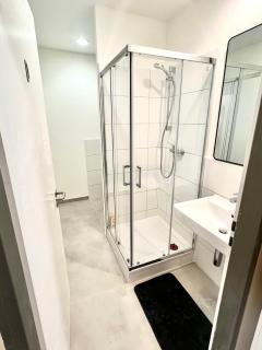 BIG New 7Rooms City Center APARTMENTS and Suites - Berlín - 6