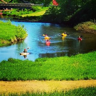 Unique Repurposed Barn near Niles for Glamping in Michigan - 8