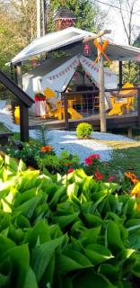 Unique Repurposed Barn near Niles for Glamping in Michigan - 3