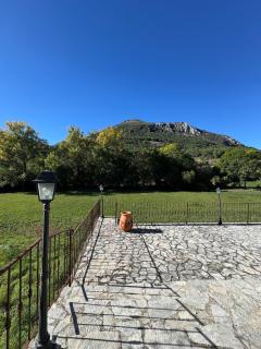 Charming Stone House in Provence - 2