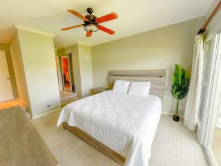 Waterfront Bliss at Tropical Townhouse townhouse - Honolulu - 2