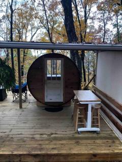 Canopy Treehouse - Glamp Design with Amazing Views, Wildwood, GA - 2