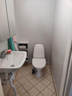 A whole house with 6 separate bedrooms - 6