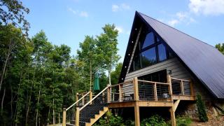 Romantic Escapes in this Stunning A-Frame in North Carolina with Access to a Private Hot Tub and Fire Pit - 5