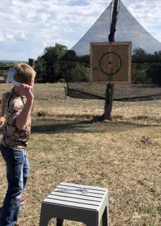Magical Treehouse with Slide by Brazos River for Family Glamping Adventures in Texas - 7