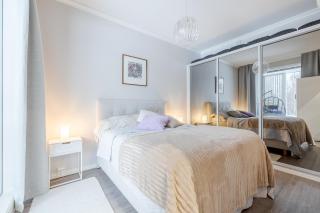 Rovaniemi Riverside Pearl Apartment - Modern Stay Near Santa Claus Village, Sauna & Aurora View - 4