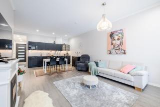 Rovaniemi Riverside Pearl Apartment - Modern Stay Near Santa Claus Village, Sauna & Aurora View - 6