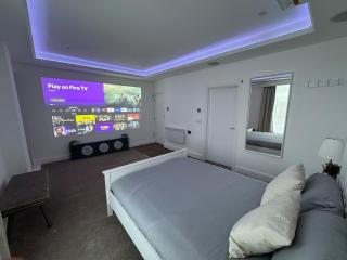 Cinema room apartment 1 - 9