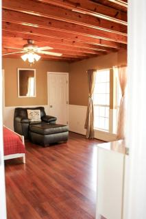 Group Cabin with Kayaks and Foosball Table in La Grange, Texas - 6