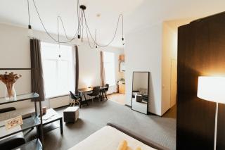 Gedimino Avenue Central Apartment - 4